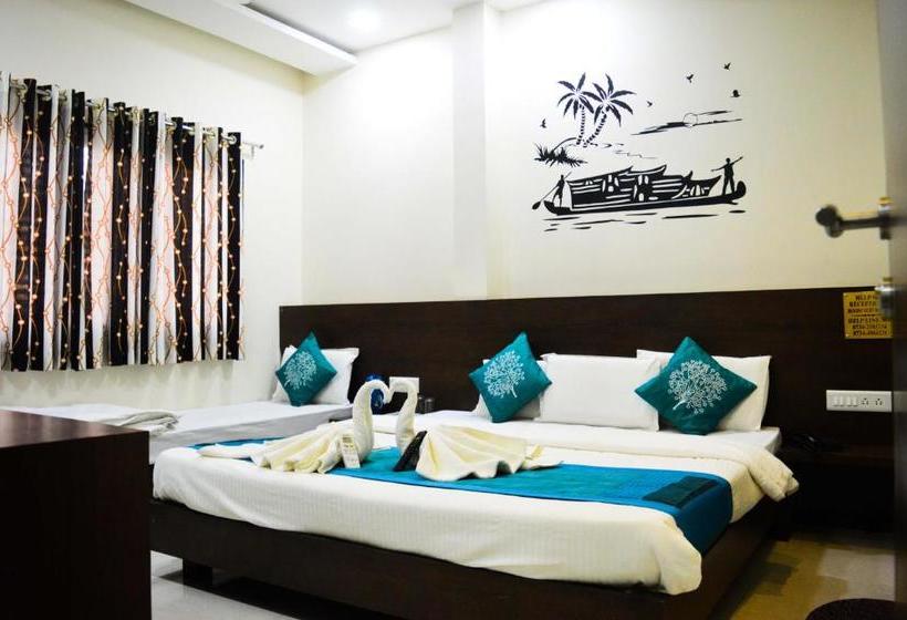 فندق Anroute Stay  Near Mahakal Temple