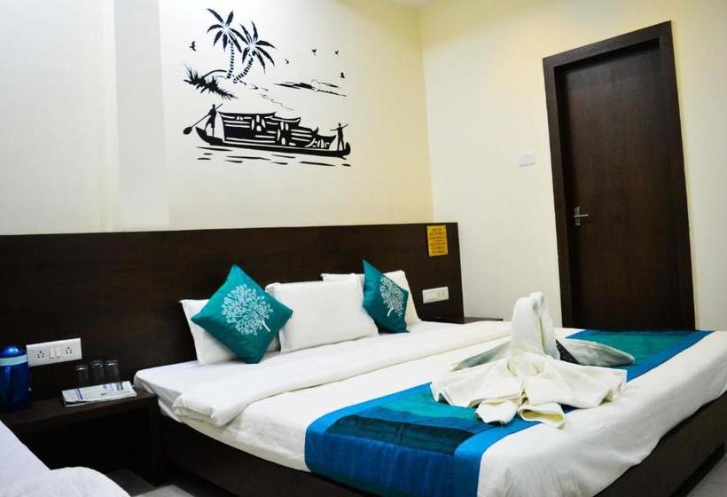 فندق Anroute Stay  Near Mahakal Temple