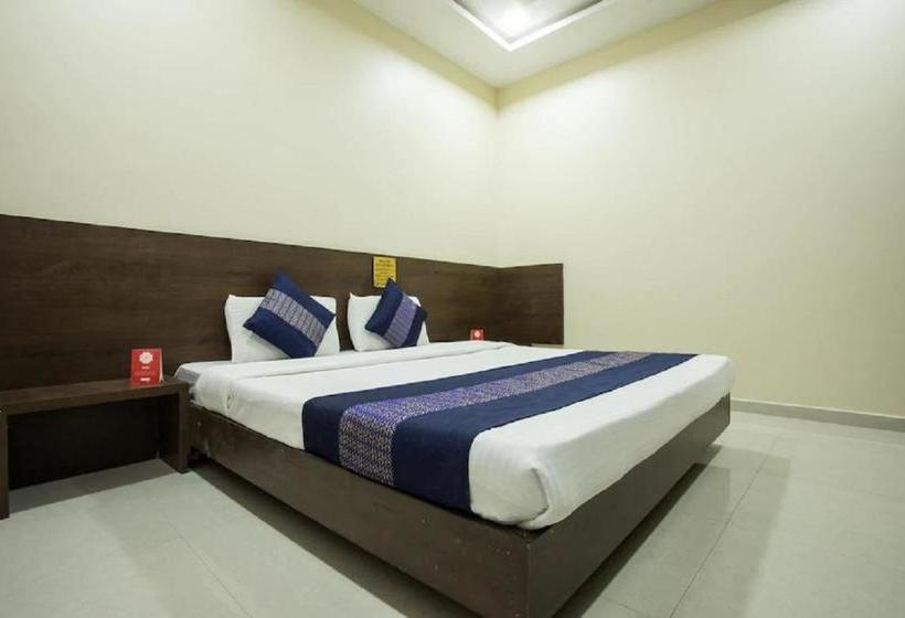 فندق Anroute Stay  Near Mahakal Temple