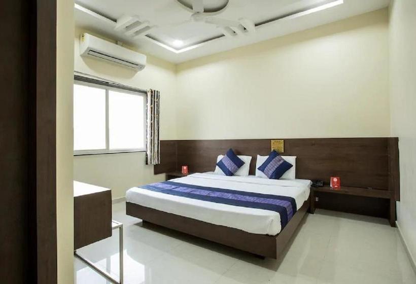 فندق Anroute Stay  Near Mahakal Temple