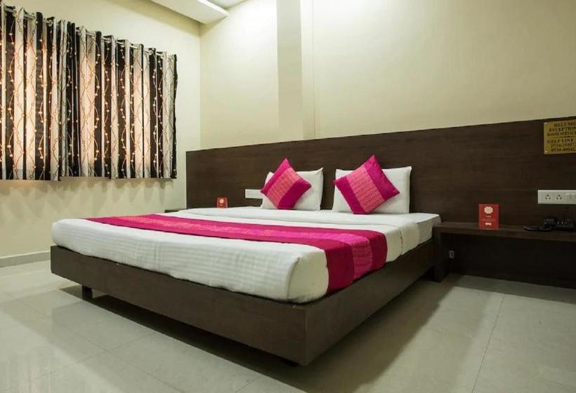 فندق Anroute Stay  Near Mahakal Temple