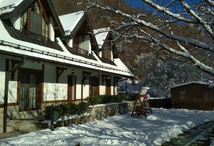 Отель Apostolite