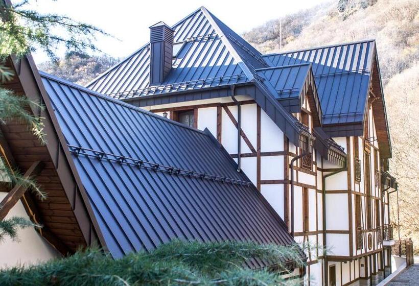 Отель Apostolite