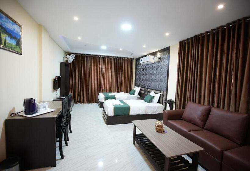 酒店 Builda Park Inn