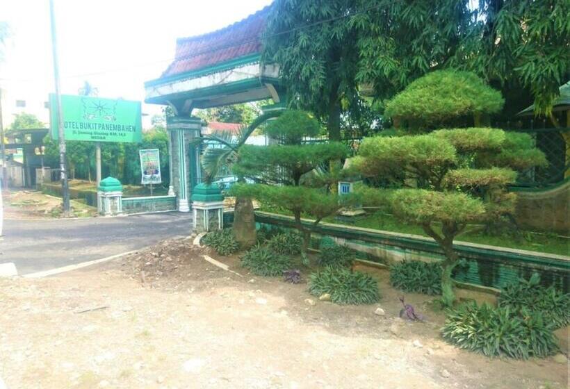 בית מלון כפרי Bukit Panembahan