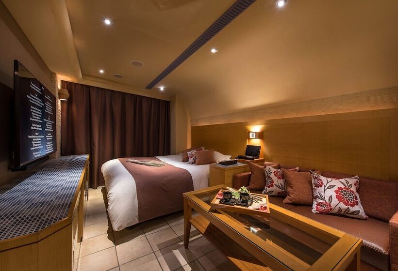 בית מלון כפרי C. Chiba Shiroi