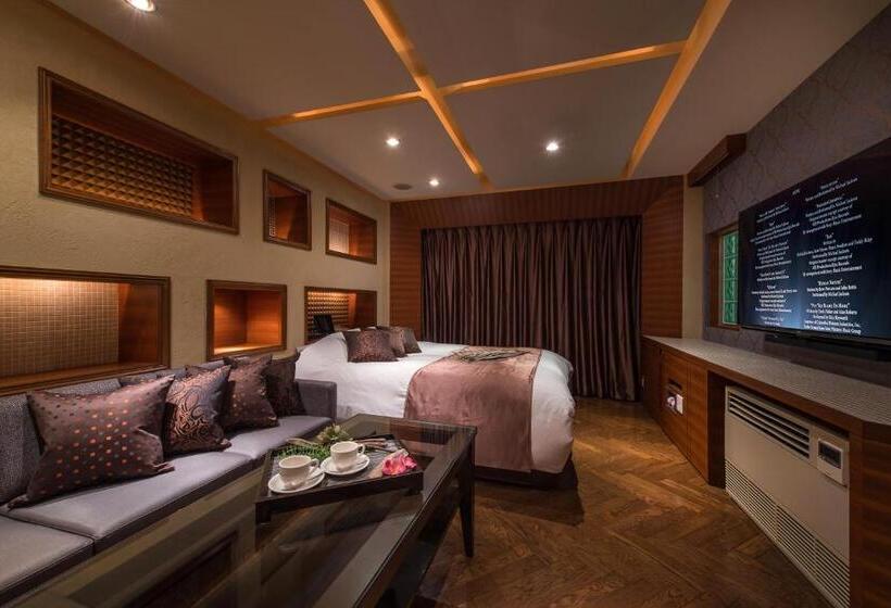 בית מלון כפרי C. Chiba Shiroi