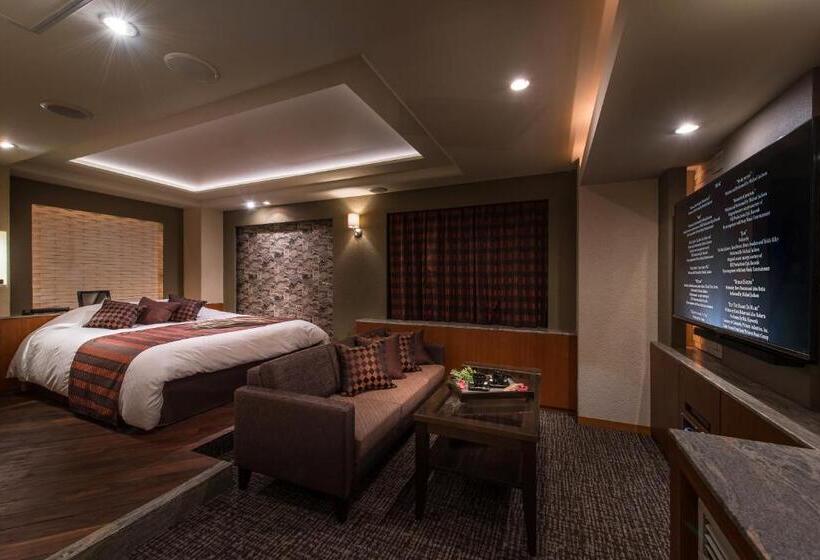 בית מלון כפרי C. Chiba Shiroi