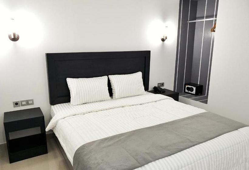 בית מלון כפרי Charaka Residence Dieng