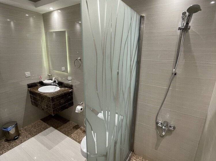 בית מלון כפרי شقة فاخرة بالخبر  حي الحمراء