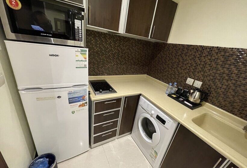 בית מלון כפרי شقة فاخرة بالخبر  حي الحمراء