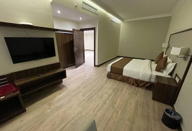 בית מלון כפרי شقة فاخرة بالخبر  حي الحمراء