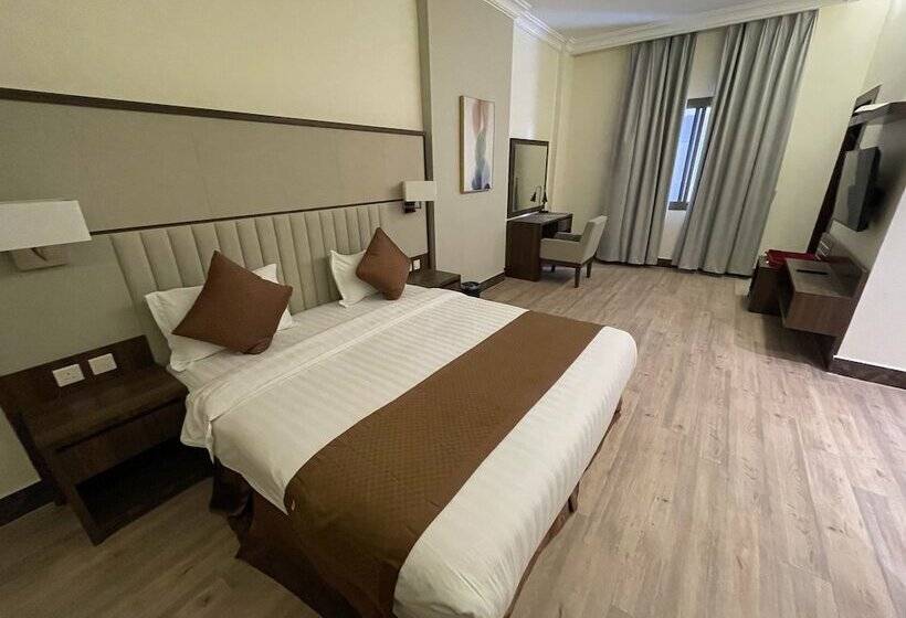 בית מלון כפרי شقة فاخرة بالخبر  حي الحمراء