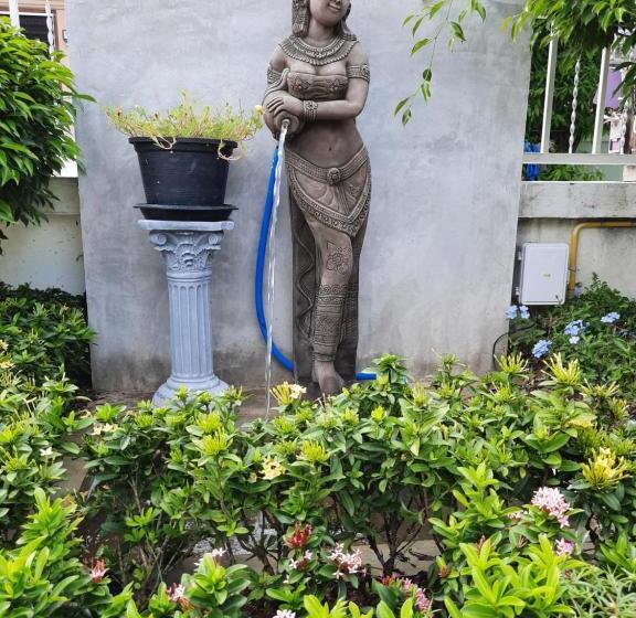 Hotel Fancy Carp Resort Hua Hin