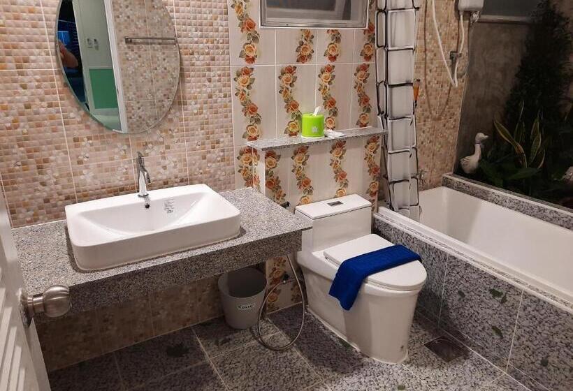 Hotel Fancy Carp Resort Hua Hin