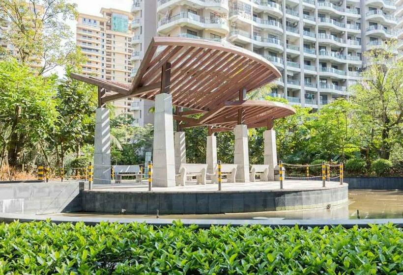 فندق Haikou Xiuying · Grand Shopping Center