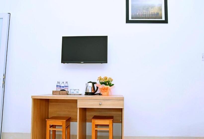 هتل Khách Sạn Hiệp Thạnh