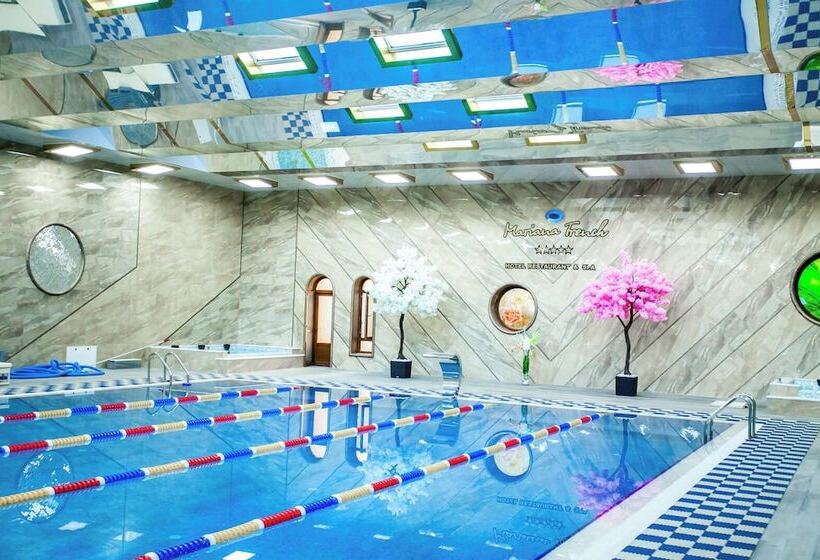 هتل Mariana Trench