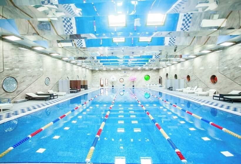 هتل Mariana Trench