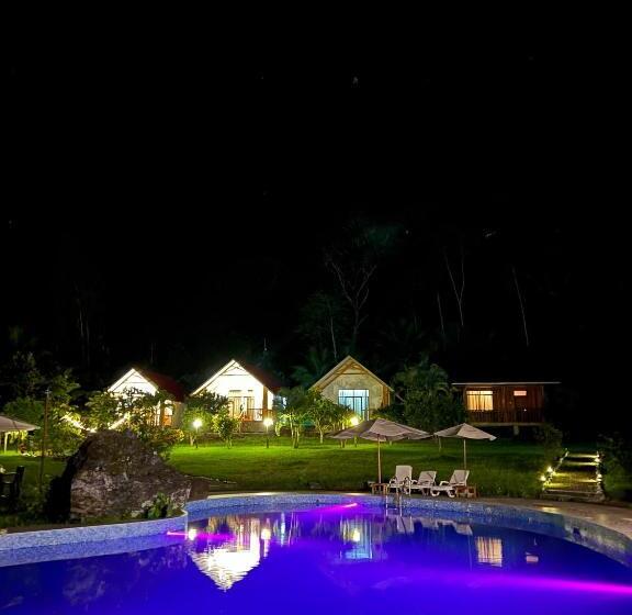 هتل Mercedes Lodge