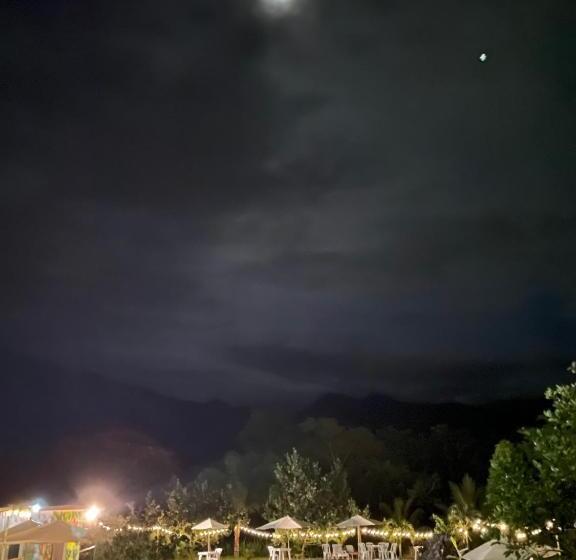 هتل Mercedes Lodge