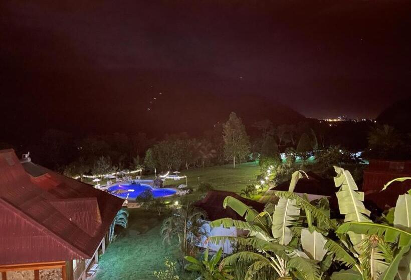 هتل Mercedes Lodge