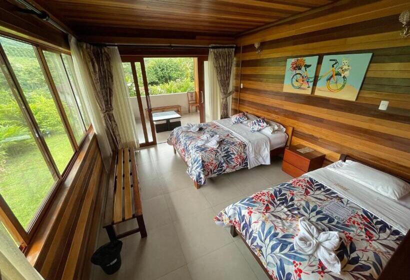 هتل Mercedes Lodge