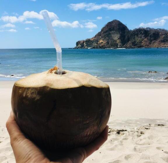 فندق Monoloko Lodge Popoyo