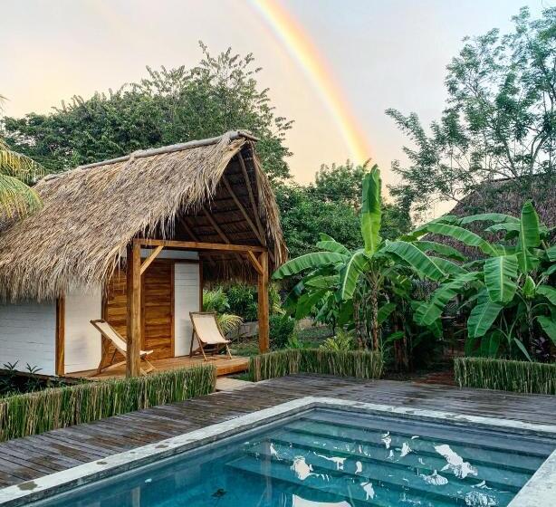 فندق Monoloko Lodge Popoyo