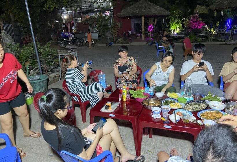 هتل Nhà Nghỉ Cát Đằng Hồ Tràm