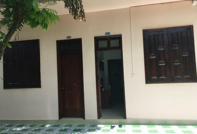 هتل Nhà Nghỉ ThẢo NguyÊn Xanh