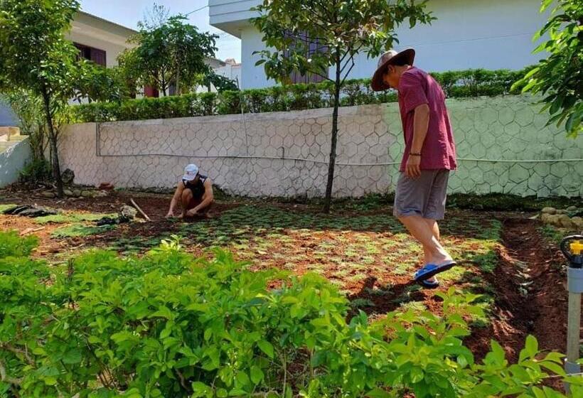 هتل Nhà Nghỉ ThẢo NguyÊn Xanh