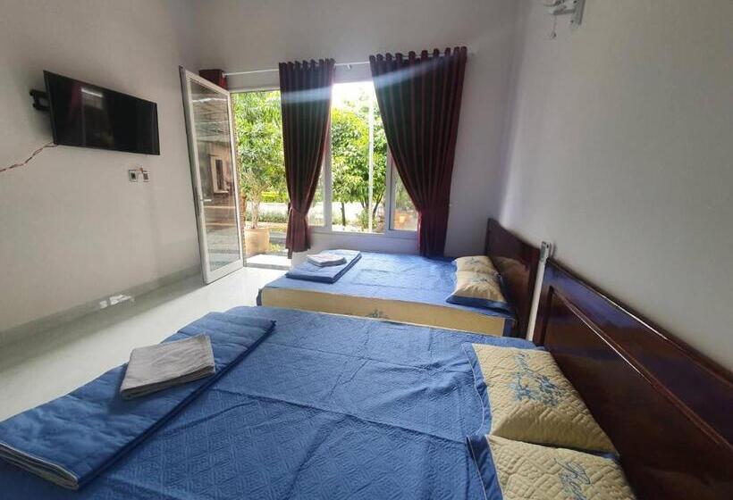 هتل Nhà Nghỉ ThẢo NguyÊn Xanh