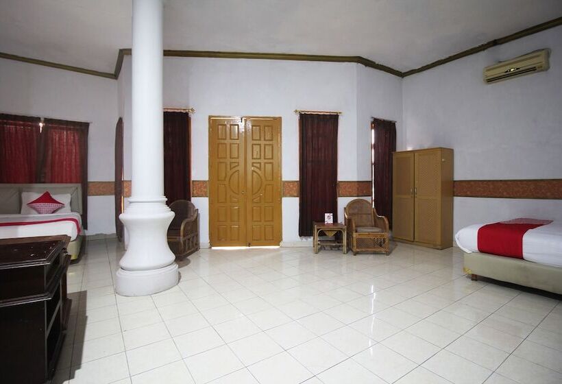 فندق Oyo 2222  Lee