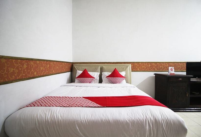 בית מלון כפרי Oyo 2222  Lee