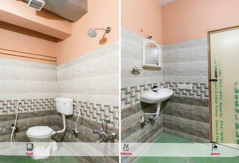 فندق Oyo 67991 Kalpataru Lodge