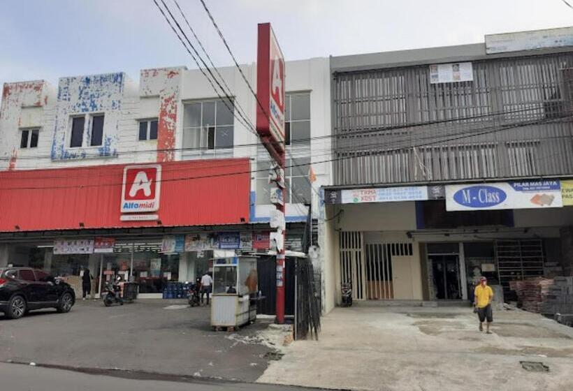 فندق Oyo Life 2709 Kost Cirendeu