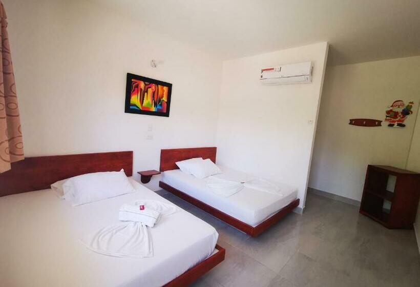 Отель Paraiso Plaza