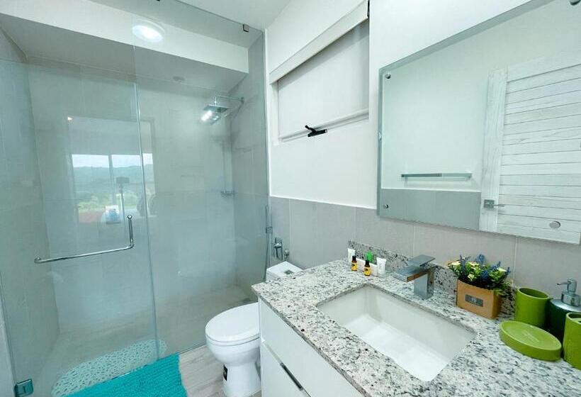 ホテル Playa Caracol Residences