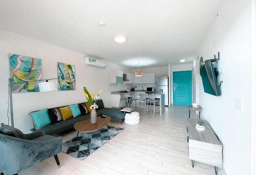 ホテル Playa Caracol Residences