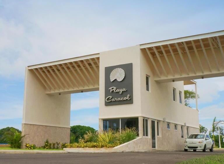 ホテル Playa Caracol Residences