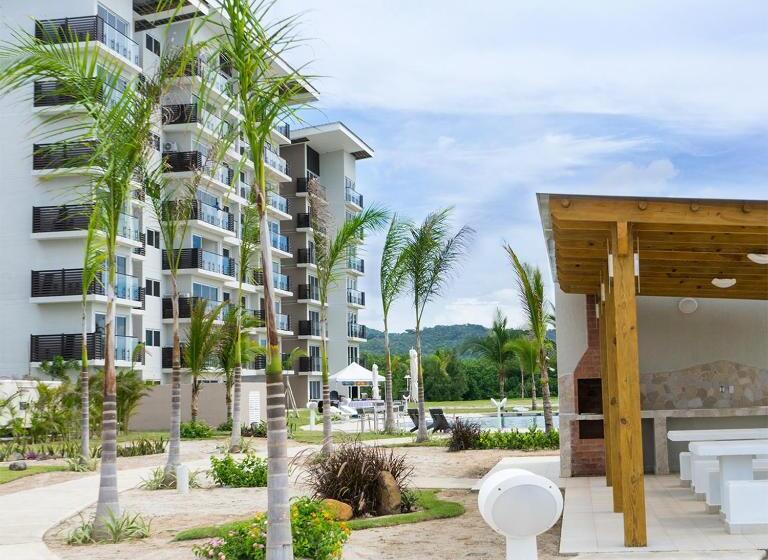 ホテル Playa Caracol Residences