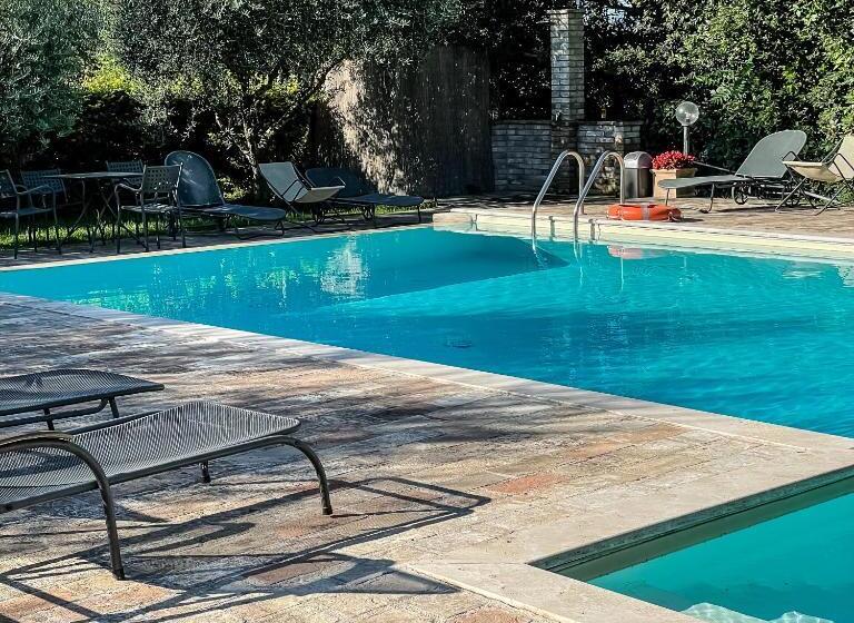 Отель & Spa Villa Dei Mosaici