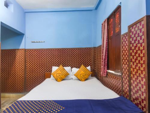 Отель Spot On 73478 Sri Srinivasa Lodge