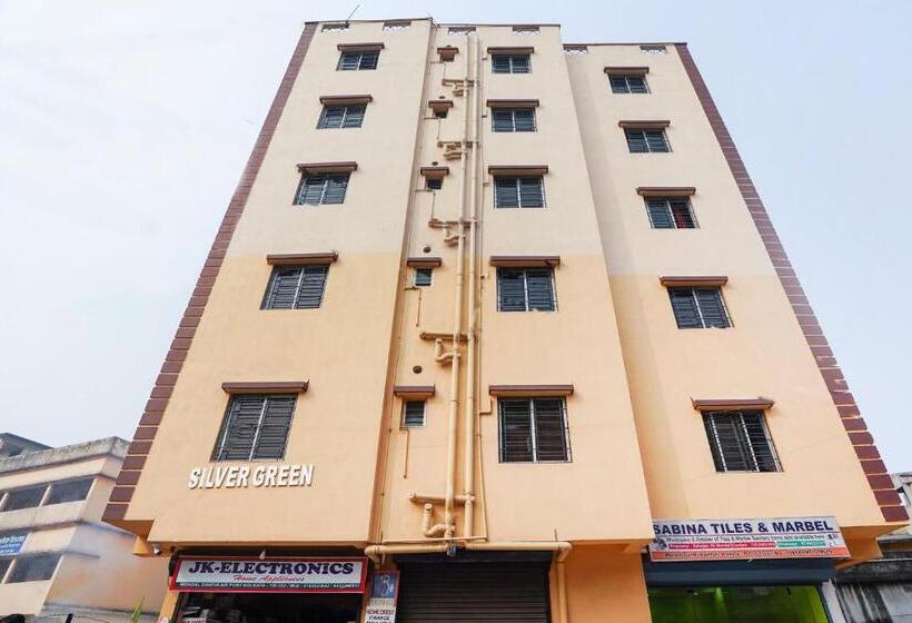 هتل Spot On Silver Green