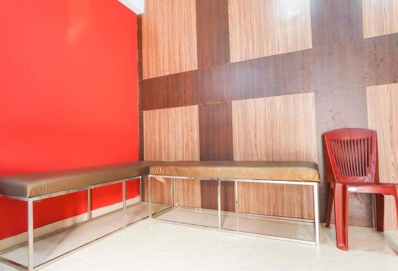 هتل Spot On Silver Green