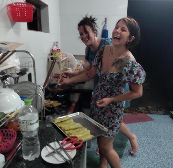 هتل Tam Coc Lotus Flower Homestay