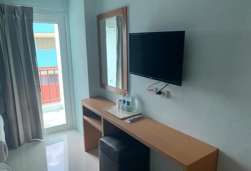 ホテル Taragrand Donmuang Airport