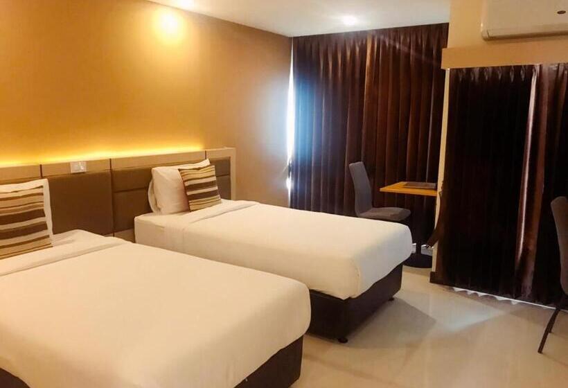 ホテル Taragrand Donmuang Airport