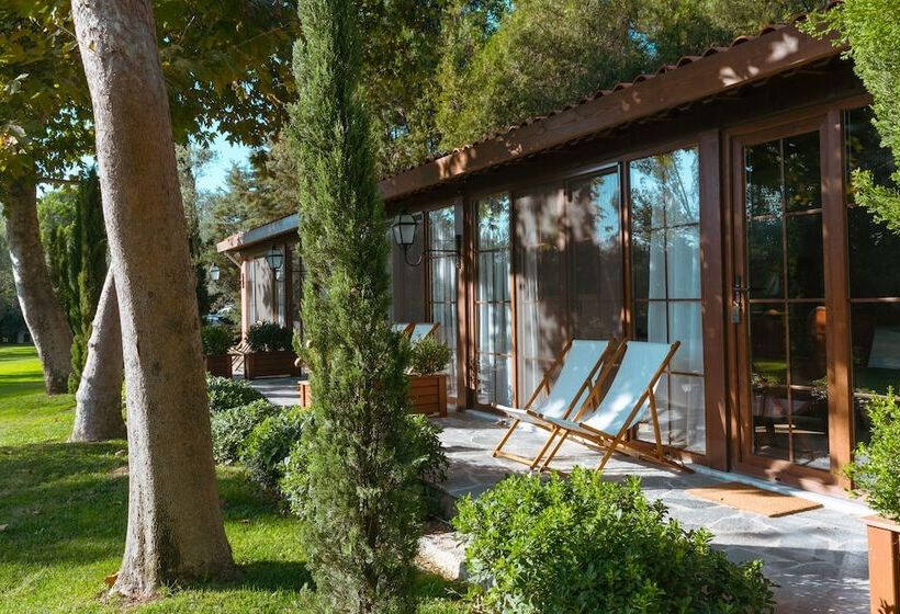 호텔 The Lake House